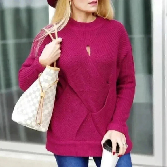 CASUAL DOLLZ Plum Weavered Front Sweater - Picture 1 of 4